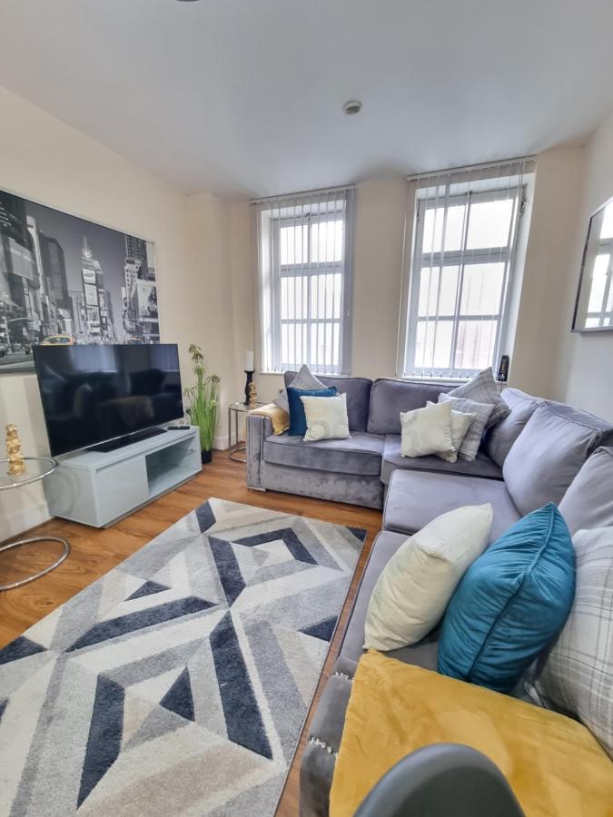 2 Bedroom - City Centre Location - Perfect For Family'S Bradford  Exterior photo